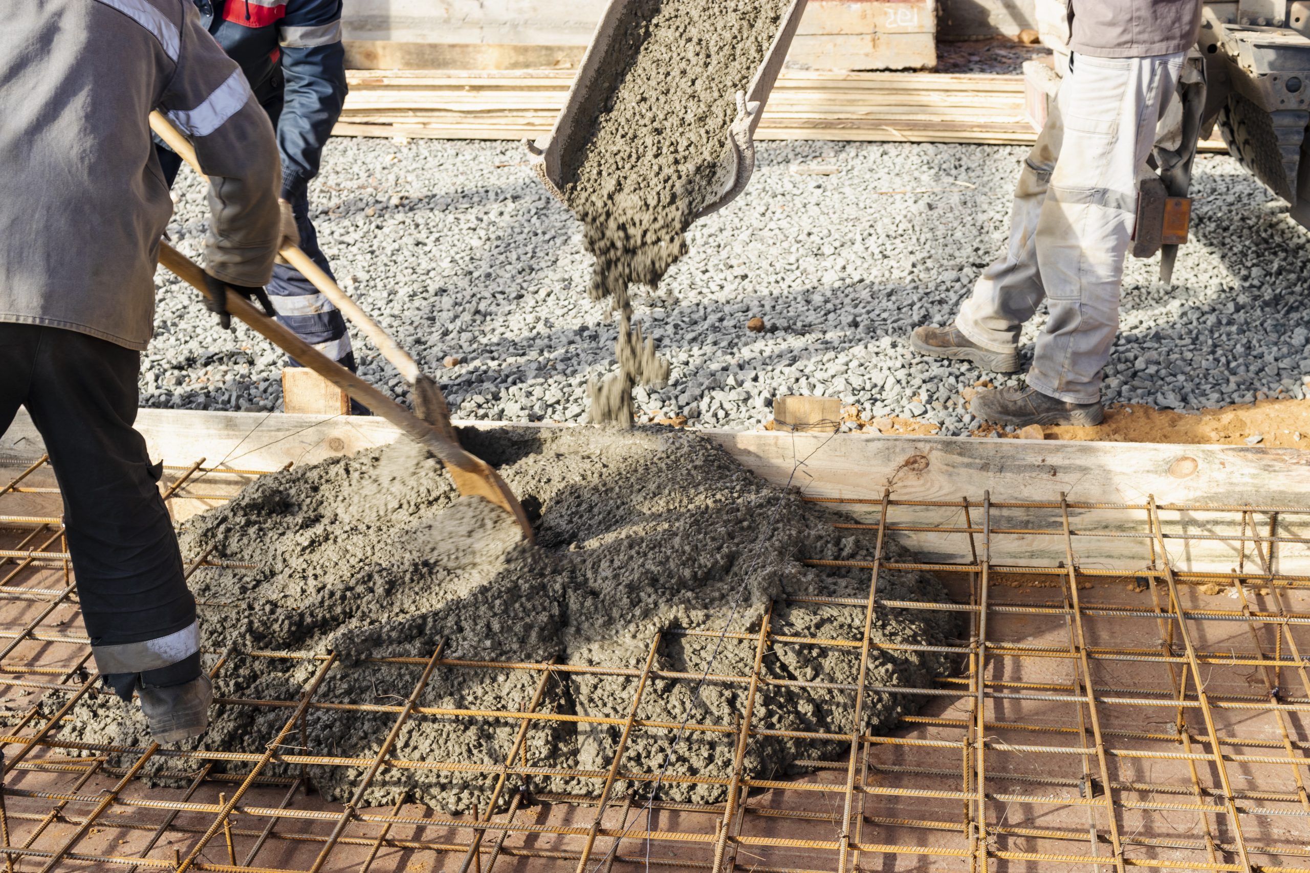 Choosing the Right Cement for Your House Construction