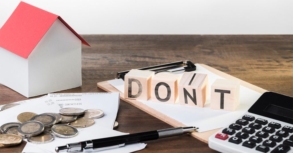 10 Common Home Loan Mistakes to Avoid in 2025 — A Guide for First-Time Buyers in India