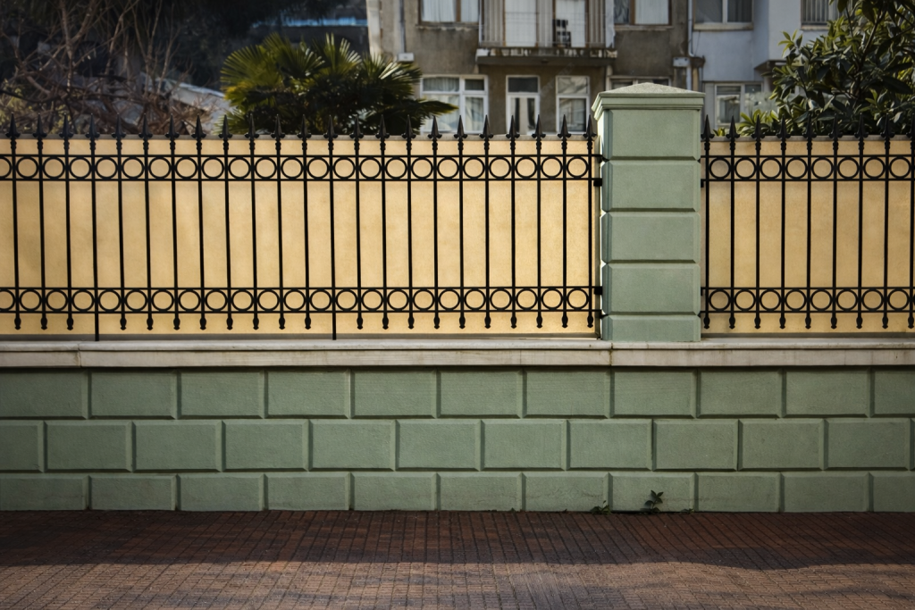 Modern Compound Wall Design Ideas for Homes